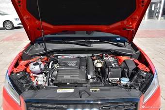 2018款奥迪Q2L 时尚动感型