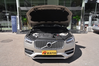 2018款沃尔沃XC90升级版 2.0T自动 T6智尊版