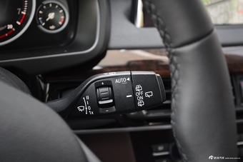 2018款宝马X5 3.0T 自动xDrive35i典雅型