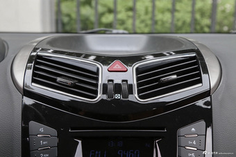 2017款海马S5强动力版1.5T自动豪华型