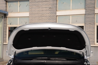 2017款别克GL8 2.0T自动28T豪华型