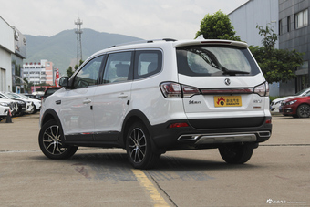  2017款景逸X6 乐享系列1.5T手动豪华型