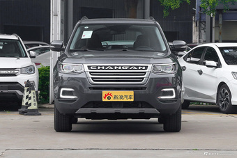 2017款长安CS95 2.0T自动两驱智途版