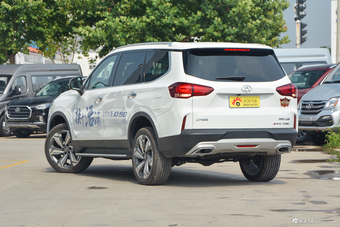 2017上汽大通D90 2.0T自动四驱北极星