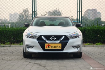 2016款西玛 2.5L自动XV至尊版 月光银