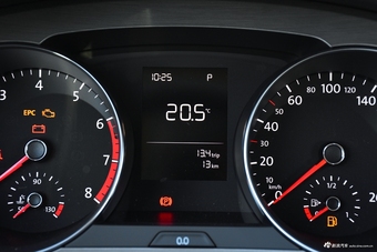 2018款高尔夫·嘉旅1.6L自动舒适型