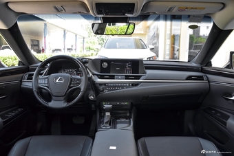 2018款雷克萨斯ES 2.0L自动200豪华版 国V图片