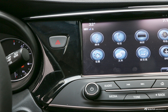 2018款昂科威2.0T自动全能运动旗舰型28T