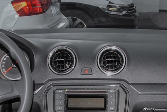 2017款大众捷达 1.4L手动时尚型