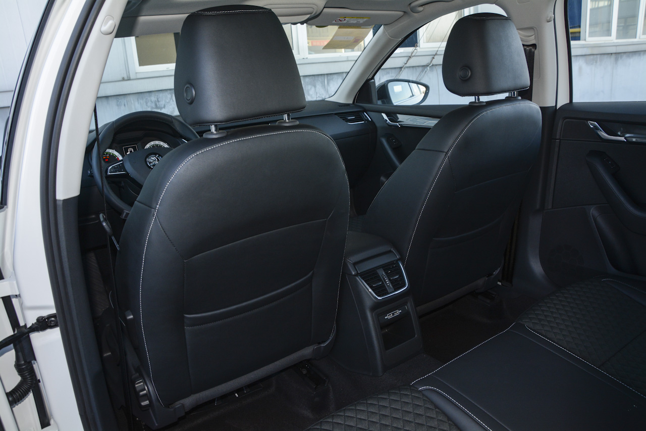 2018款明锐旅行版1.4T TSI280 DSG旗舰版