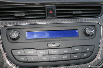 2017款欧诺S 1.5L手动超值型EA15-AB