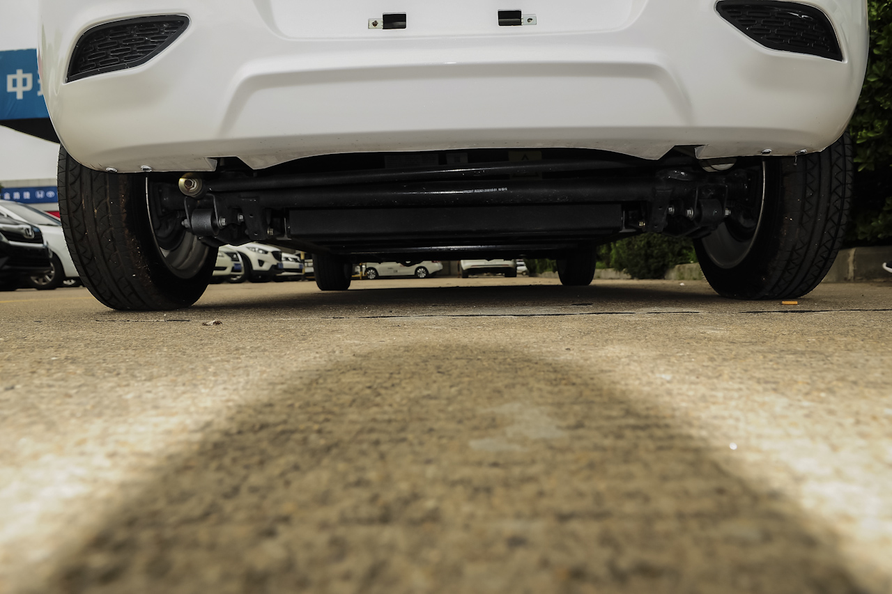 2016款江铃E100标准型