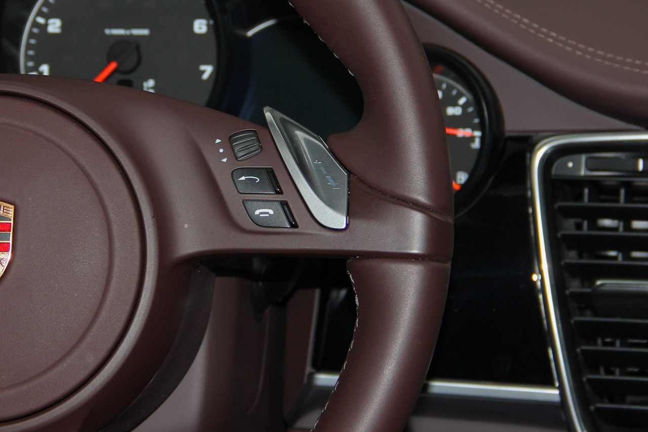 2014款保时捷Panamera 3.0T