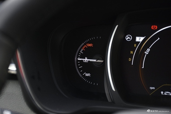 2017款科雷嘉2.0L自动领先版