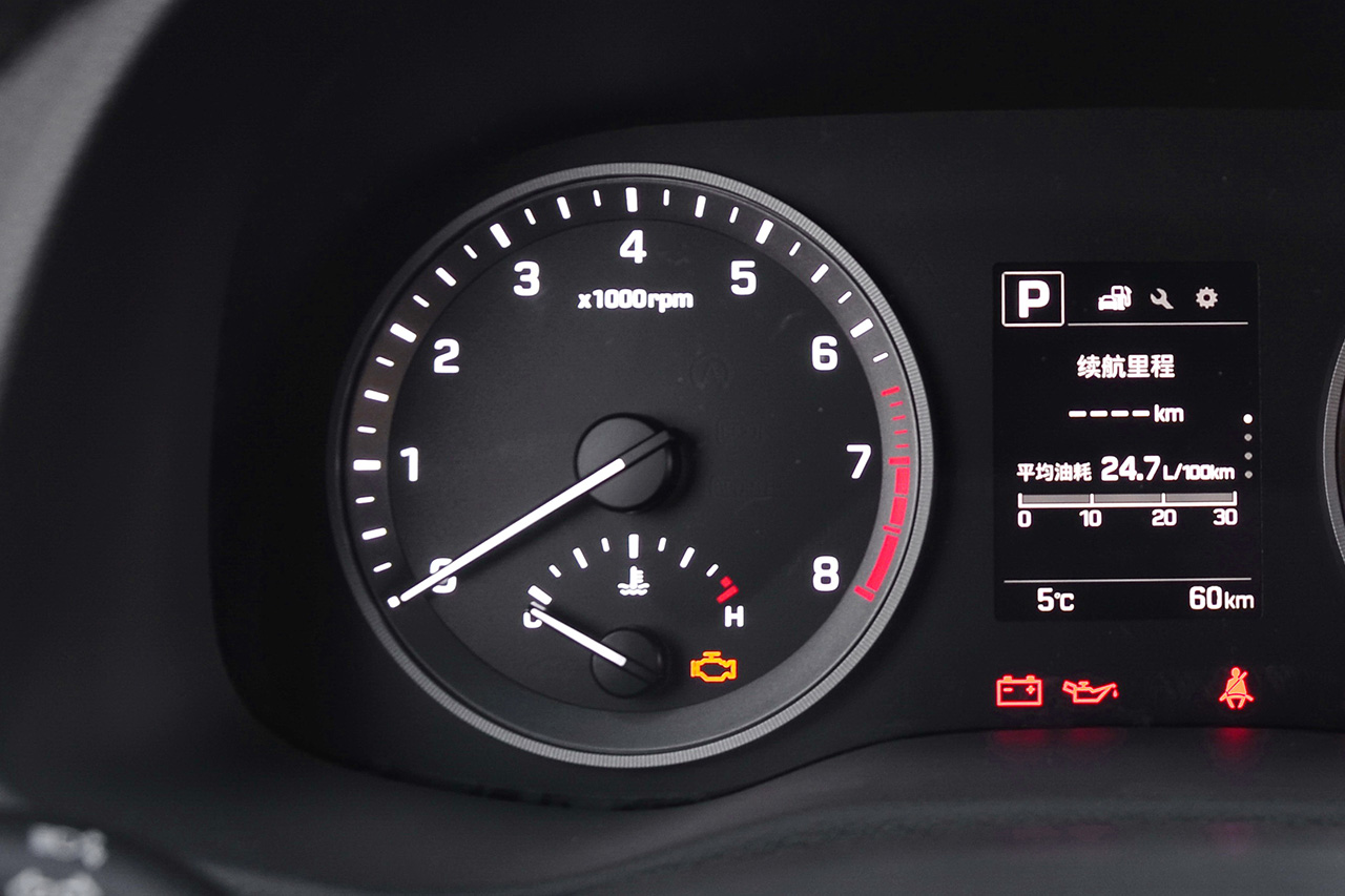 2018款全新途胜1.6T自动两驱15周年特别版