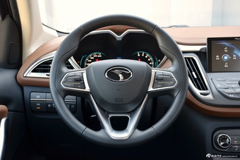 2017款DX7 1.5T手动豪华型