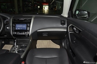 2016款天籁2.5L自动 XL-UpperNAVI Tech智尊版