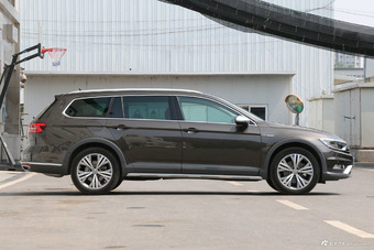 2018款蔚揽2.0T自动四驱纵行版380TSI