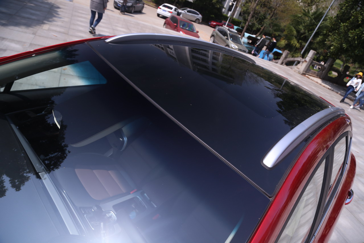 2018款帝豪GS 1.4T自动尊尚智联型领潮版