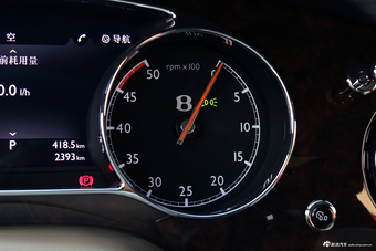 2016款慕尚6.8T自动长轴距版