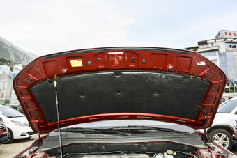 2016款长安CX70 1.6L手动舒适型