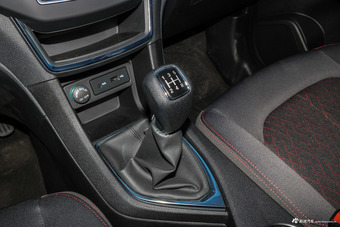 2017款风神AX5 1.4T手动趣尚型