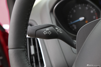 2017款福克斯两厢1.5T自动精英型EcoBoost 180