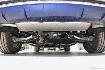 2018款奥迪Q5L 2.0T自动45 TFSI Sport plus 