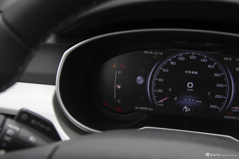 2018款吉利博越1.8TD自动智慧型4G互联版