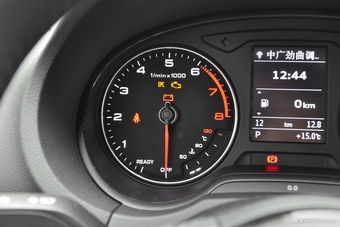 2018款奥迪A3 30周年型1.4T自动Sportback 35TFSI时尚型