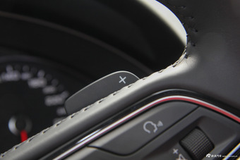 2017款奥迪A5 2.0T自动Sportback 45 TFSI时尚型