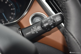 2017款DX7 1.5T自动豪华型