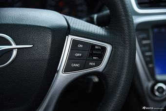 2015款海马福美来1.5T自动悦尚型