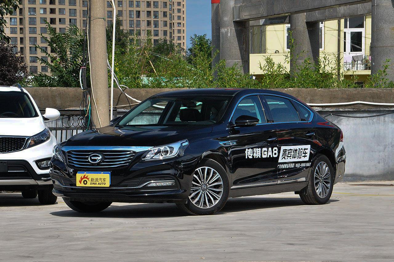 2017款传祺GA8 1.8T 280T自动尊享版