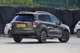 2016款森林人2.5L自动尊贵导航版