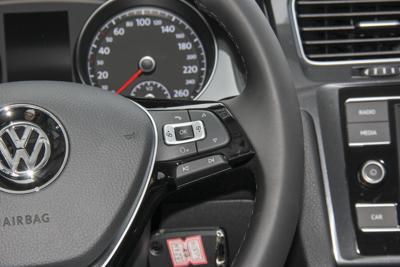 2018款高尔夫1.4T自动舒适型230TSI