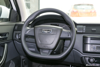 2018款观致3三厢1.6L自动领先型