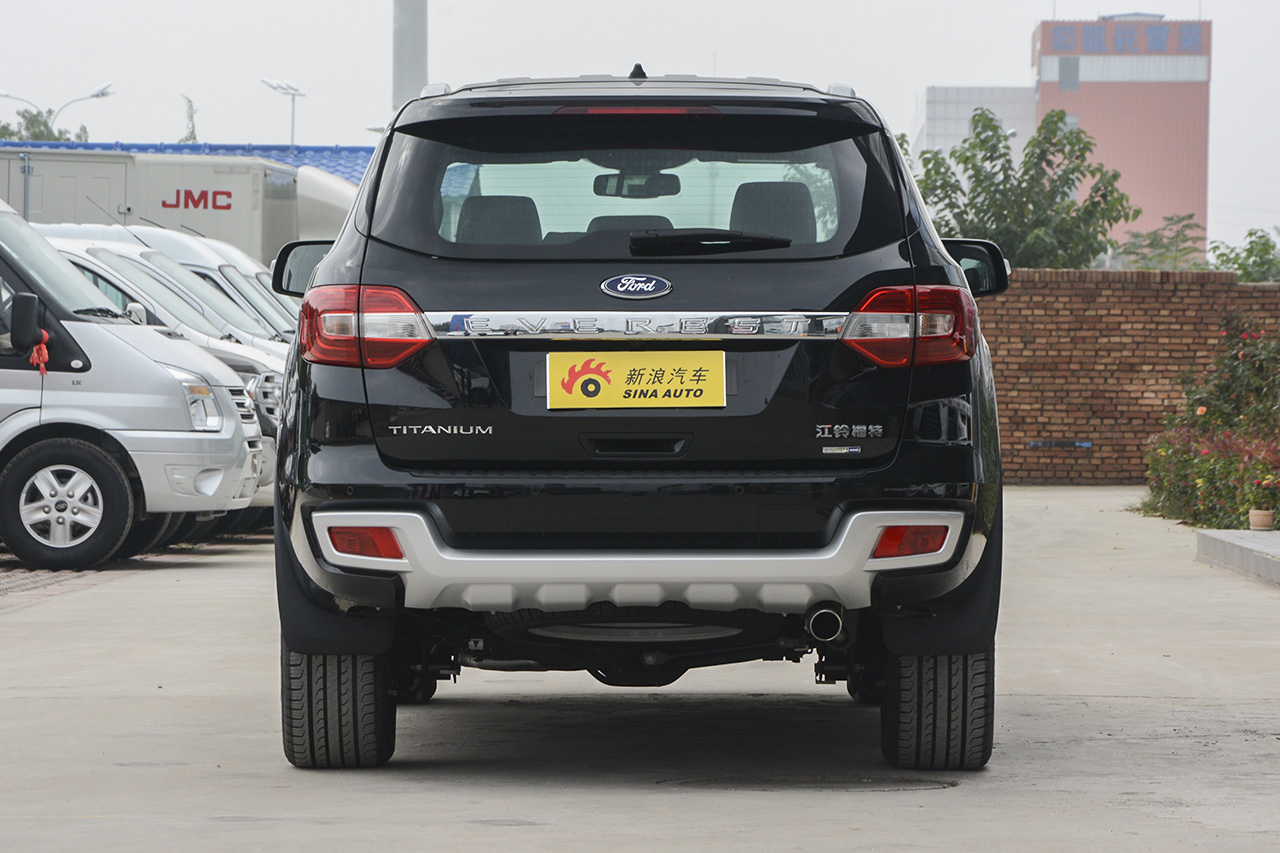 2017款撼路者2.0T自动四驱旗舰版汽油7座