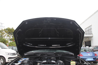 2017款途锐3.0T自动行政版 