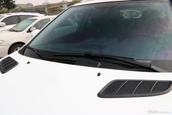 2017款比亚迪唐 全时四驱豪雅型