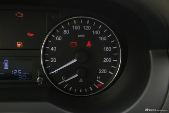 2015款瑞风M3 1.6L手动豪华型