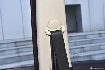 2017款长安欧尚A800 1.5T自动舒适型
