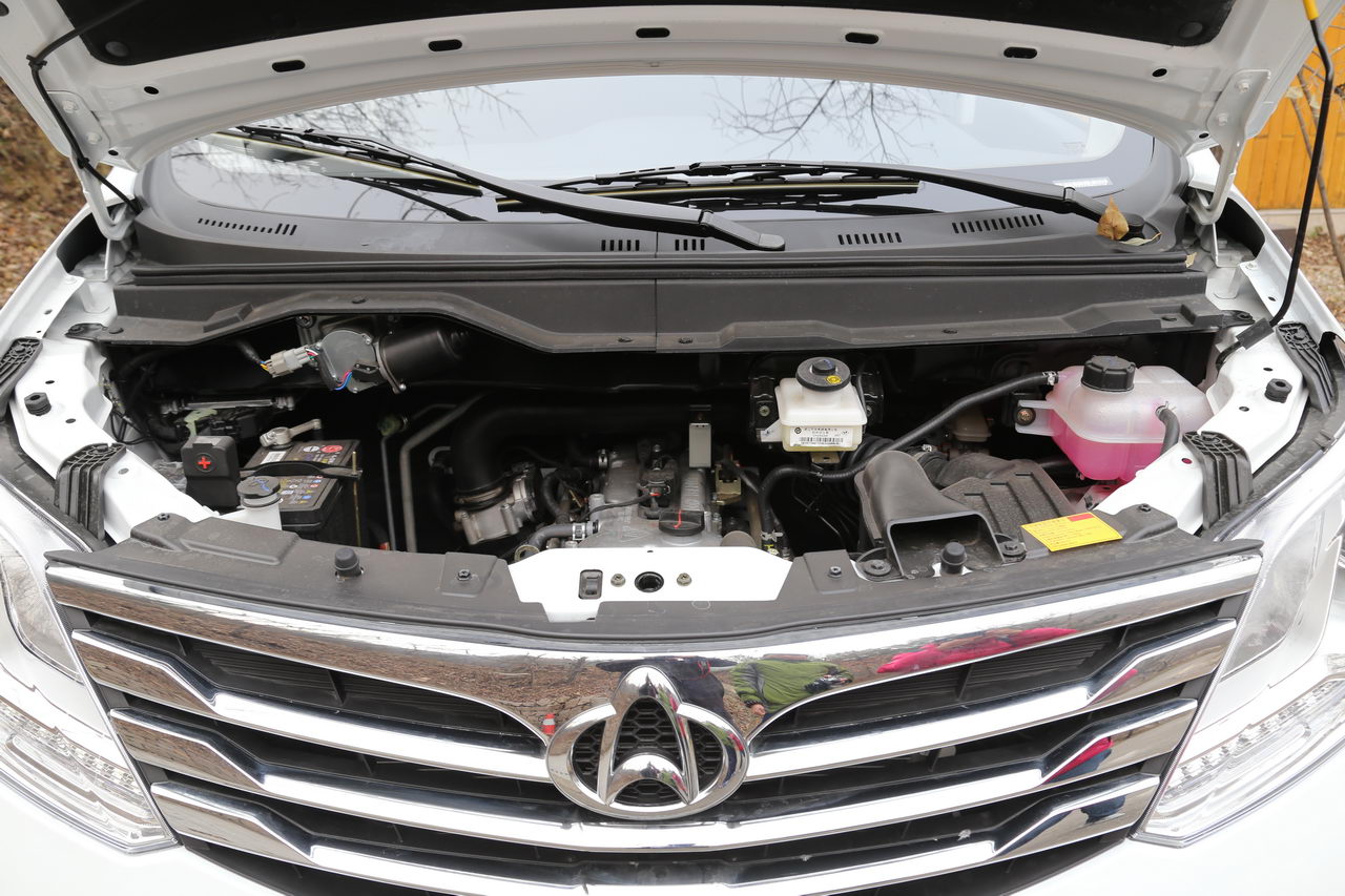 2017款长安睿行S50  1.5L手动次顶配