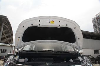 2017款欧尚1.5L手动豪华型