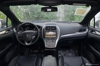 2018款林肯MKC 2.0T自动两驱尊享版图片