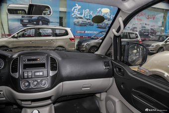2017款菱智M3L 1.6L手动7座舒适型