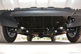 2017款撼路者2.0T自动四驱豪华版汽油5座