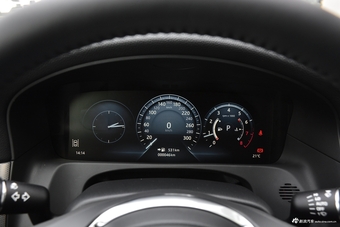 2018款捷豹XFL 2.0T自动250PS尊享版