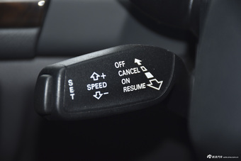 2016款奥迪A6L 2.5L自动30FSI舒适型