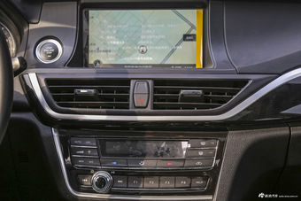 2014款V6菱仕1.5T手动智控版